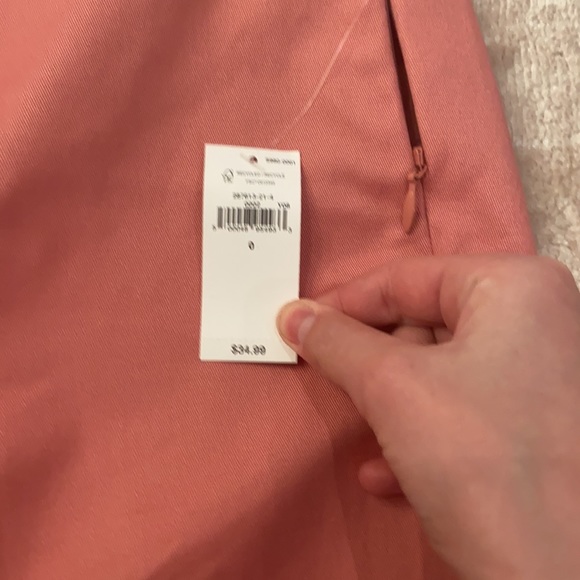 Old navy pants, size 0, never worn, with tag - Picture 2 of 2